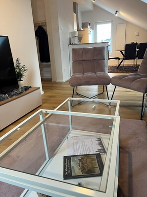 Interior - Sonnenhalde panoramic view, new building and quiet location. (Freudenstadt)