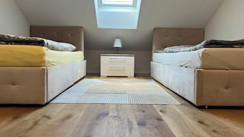 3 bedrooms, WiFi, bed sheets