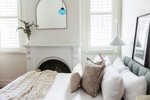 4 bedrooms, iron/ironing board, free WiFi