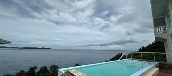 Maha Villa - Sea View Island Retreat with private beach
