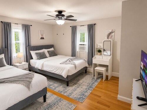 Spacious 5-bedrooms in Catonsville, MD near BWI, UMBC, Baltimore, Patapsco Park