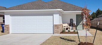 Mac's Cozy Farmhouse