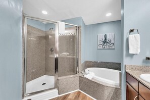 Condo, Multiple Beds (Laketown Wharf 1608- Turtle Tower) | Bathroom - Laketown Wharf 1608- Turtle Tower (Panama City Beach)
