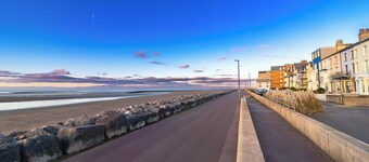 Sunbeam House 1 Morecambe Pet Friendly