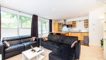 Luxury Apartment | Living area