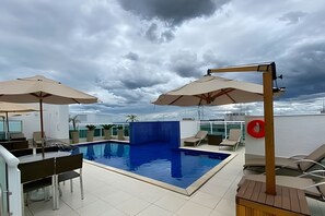 Apartment | Pool | Outdoor pool