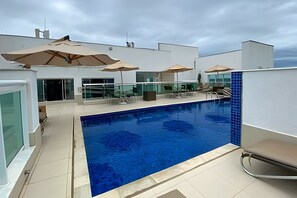 Pool - OZPED Flats Particulares Biarritz (Brasília)