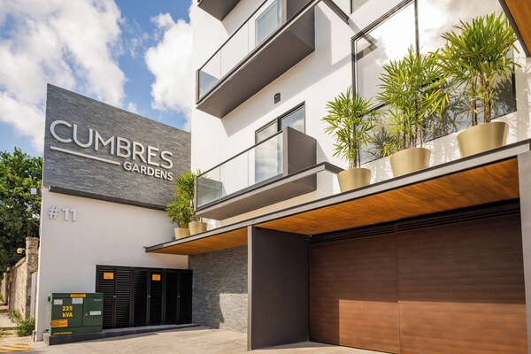 Cumbres Garden Luxury Apartments - Cancún