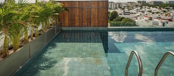 Cumbres Garden luxury apartments