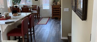 Cozy Pet Friendly Home in Mtn Town-Lic# 2022-02