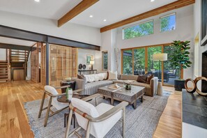 Smart TV, fireplace, printers