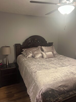 2 soverom, wi-fi og sengetøy