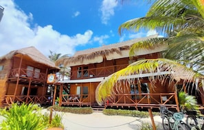 Front of property - Cabañas Palmeras de Mahahual (Mahahual)