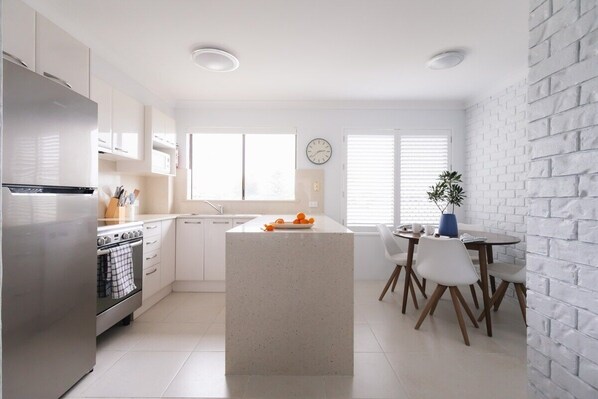 Microwave, oven, dishwasher, spices