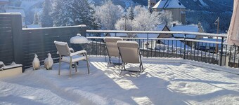House with a breathtaking view of the valley and the old town of Briançon!