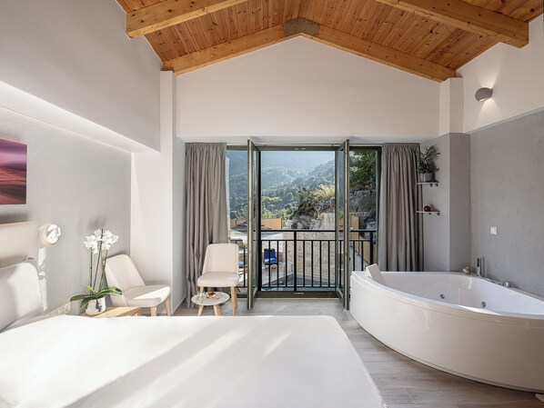 1 bedroom, iron/ironing board, free WiFi, bed sheets - Luxurious love nest with whirlpool and heated pool (Kournas)