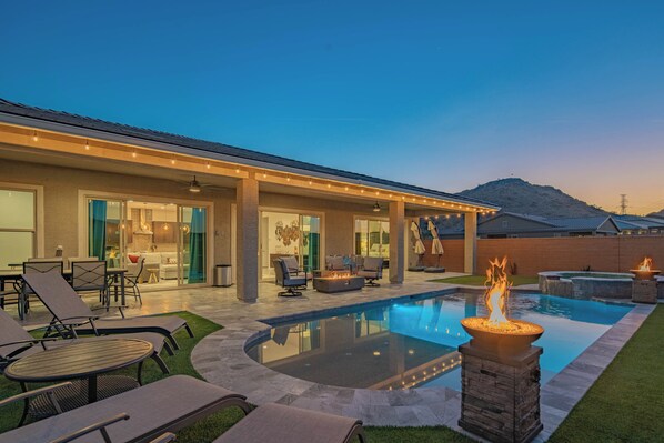 Outdoor pool, a heated pool