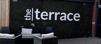 Harwich - Caravan - Sleeps 10 - Garden - Pool