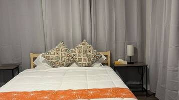 2 bedrooms, free WiFi, bed sheets, wheelchair access