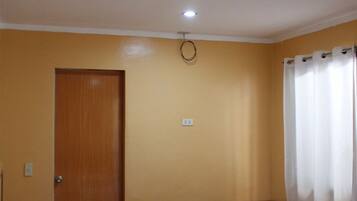 Basic Triple Room | 1 bedroom