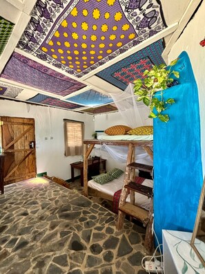 1 bedroom, desk, iron/ironing board, WiFi