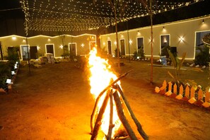 Exterior - Maha Kumbh Mandapam  (Karchana)