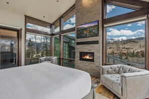 6 Schlafzimmer, Schreibtisch, WLAN, Bettwäsche