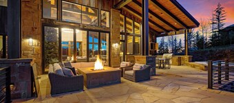 Telluride Retreat / Hot Tub • Fire Pit • Views