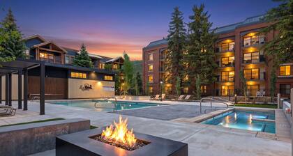 Park Station 146 Old Town, Main Street/Free Parking/Hot Tubs/Pool/Town Lift