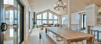 Modern chalet near Sommet Morin Heights - Nature, skiing and relaxation