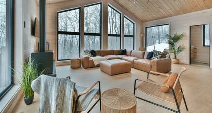 Modern chalet near Sommet Morin Heights - Nature, skiing and relaxation