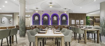 ฮิลตัน การ์เดน อินน์ แนชวิลล์ ออปรีแลนด์