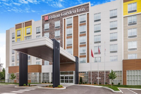 Exterior - Hilton Garden Inn Nashville Opryland (Nashville)