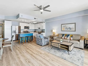 Living area - Laketown Wharf 1803 (Panama City Beach)