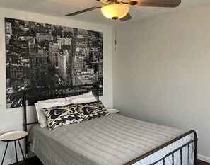 3 bedrooms, WiFi, bed sheets