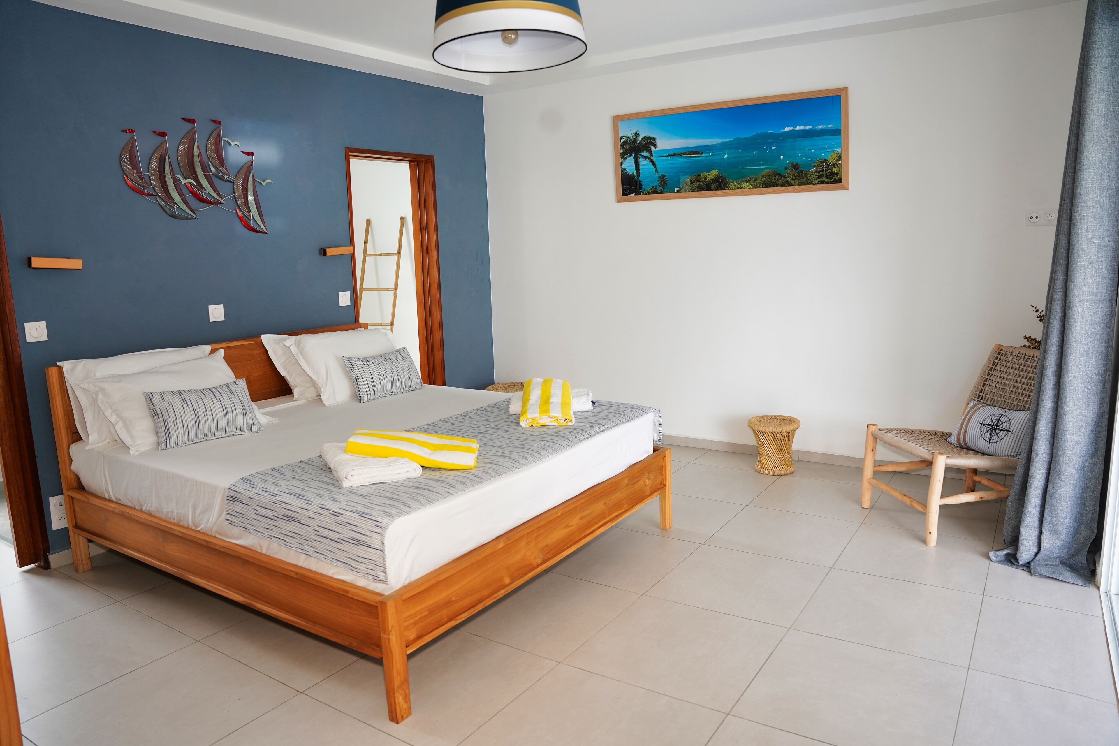 4 chambres, fer et planche à repasser, Wi-Fi, draps fournis