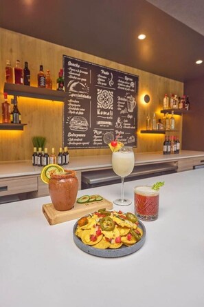 Bar (on property) - Hotel el Patio Cdmx (Mexico City)