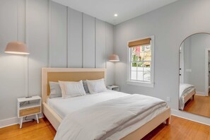 3 chambres, fer et planche à repasser, accès au Wi-Fi (inclus)