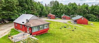 Soothing lodge with WiFi in charming Solon