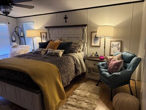 3 habitaciones, cuna de viaje, wifi gratis y ropa de cama 