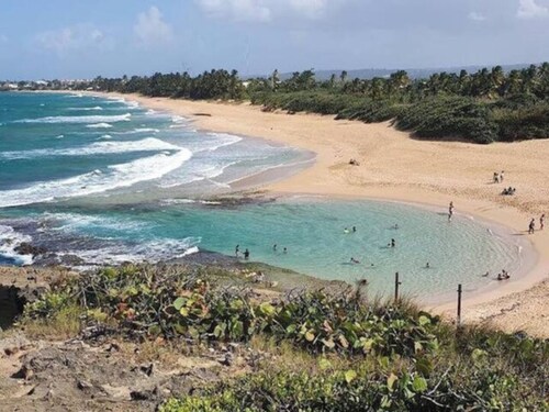 Cozy Arecibo Beach House