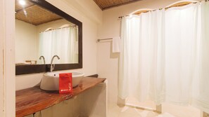 Room - Reddoorz @ Manila Airport Hotel (Parañaque)