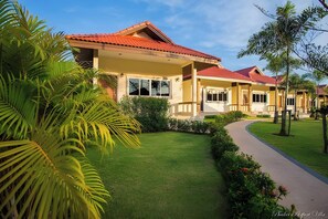 View from property - Phuket Airport Villa By Zuzu (Sa Khu)