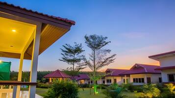 Pemandangan dari properti