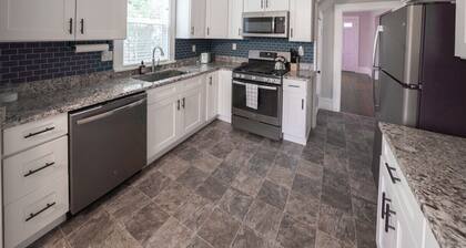 The Ziggy: 4 blocks to DT, families w/pets welcome