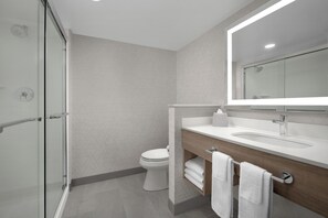 Free toiletries, hair dryer, towels, soap - Holiday Inn Express Baltimore - BWI Airport NE by IHG (Baltimore)