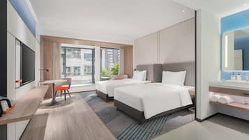 2 Double Standard | 1 bedroom, premium bedding, down duvets, laptop workspace