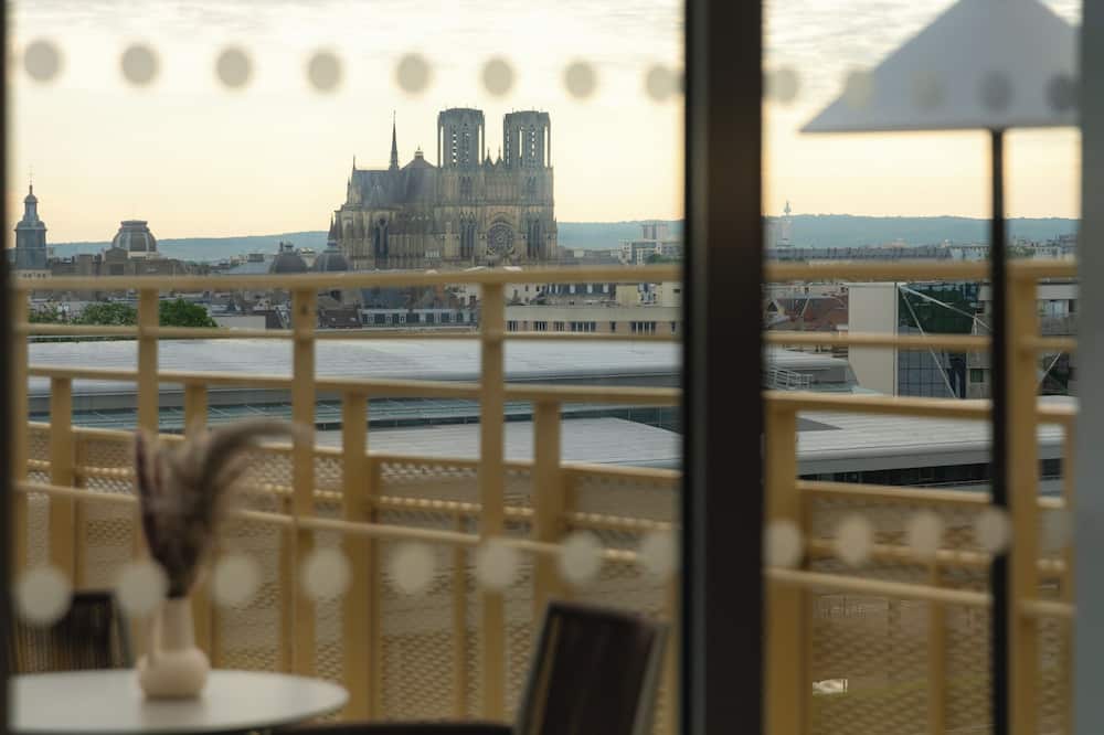 Holiday Inn Express and Suites Reims Rives De Vesle by IHG