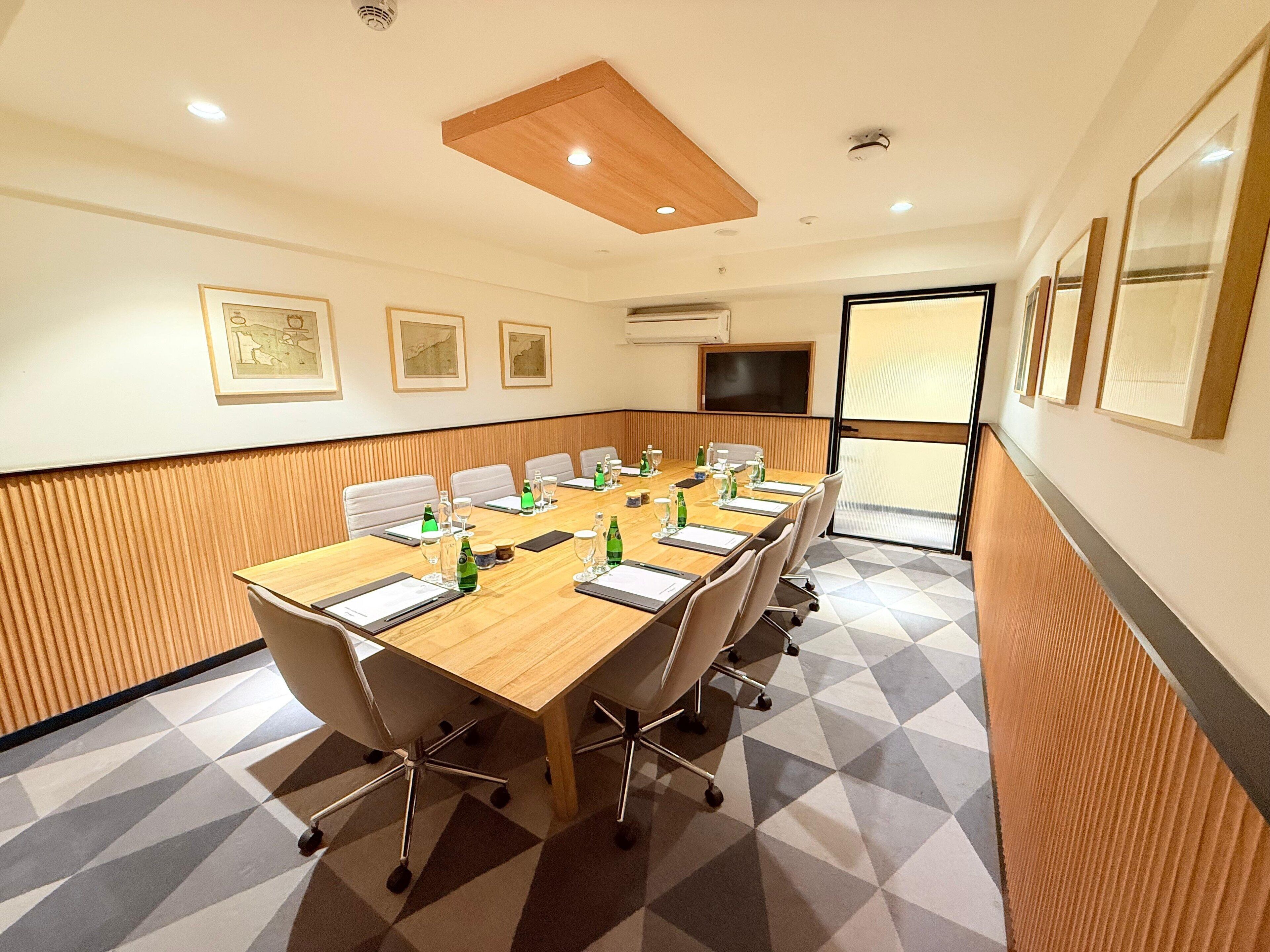 Meeting facility