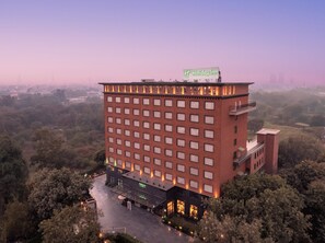Exterior - Holiday Inn Gurgaon NH8 by IHG (Gurugram)